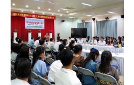 HỌP HỘI ĐỒNG SƯ PHẠM CUỐI NĂM HỌC 2025 – 2026
