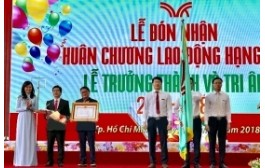 LỄ ĐÓN NHẬN HUÂN CHƯƠNG LAO ĐỘNG HẠNG NHÌ - LỄ TRƯỞNG THÀNH VÀ TRI ÂN 2017 - 2018