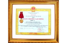 THI ĐUA KHEN THƯỞNG