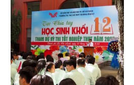 TIỆC CHIA TAY HỌC SINH KHỐI 12 NĂM HỌC 2024 - 2025