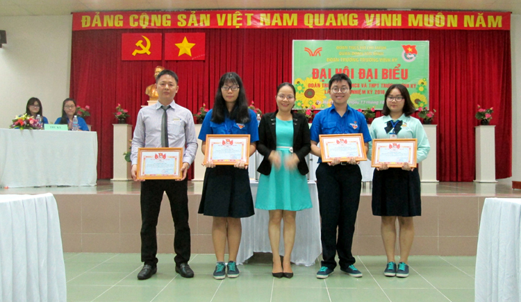 ĐẠI HỘI ĐOÀN TRƯỜNG NĂM HỌC 2018-2019
