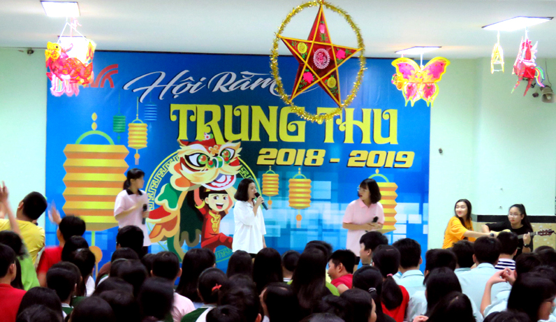 ĐÊM TRUNG THU KÝ TÚC XÁ 2018-2019