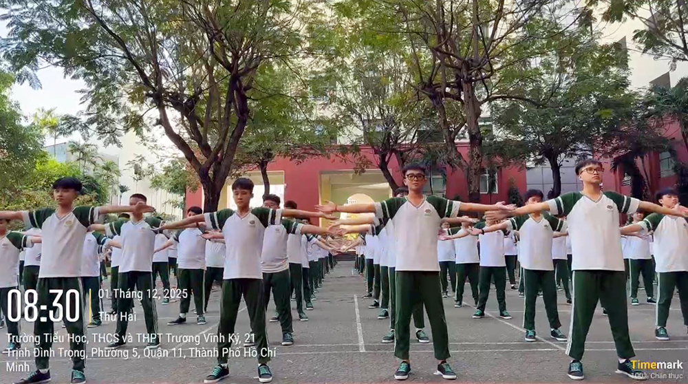 ĐỒNG DIỄN VÕ THUẬT VOVINAM