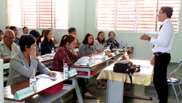 HỘI NGHỊ CMHS LẦN 2 NĂM HỌC 2017 - 2018