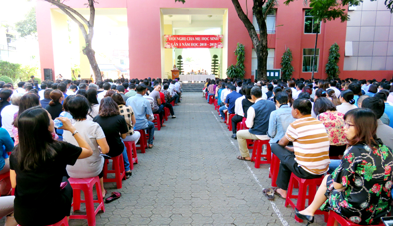 HỘI NGHỊ CMHS VÀ ĐẠI HỘI ĐẠI BIỂU CMHS NĂM HỌC 2018 - 2019