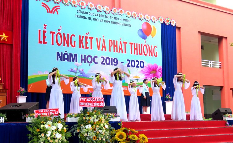 LỄ TỔNG KẾT VÀ HỌP HỘI ĐỒNG SƯ PHẠM LẦN 3 NĂM HỌC 2019– 2020 