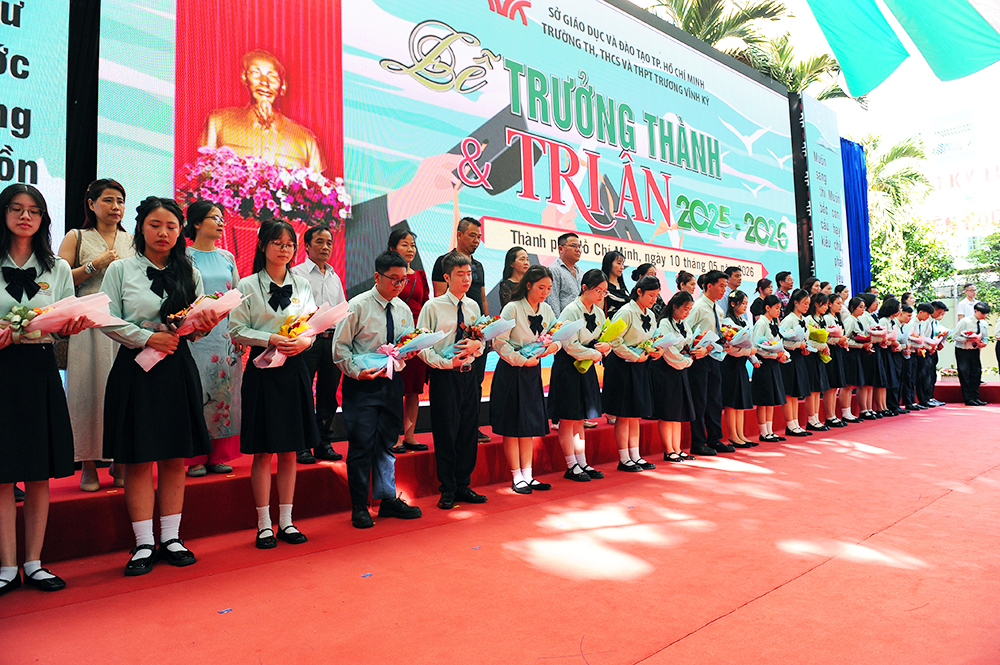 LỄ TRƯỞNG THÀNH VÀ TRI ÂN NĂM HỌC 2025 - 2026