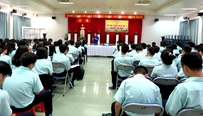 LỚP ĐỐI TƯỢNG ĐOÀN LẦN 1 NĂM HỌC 2019 - 2020