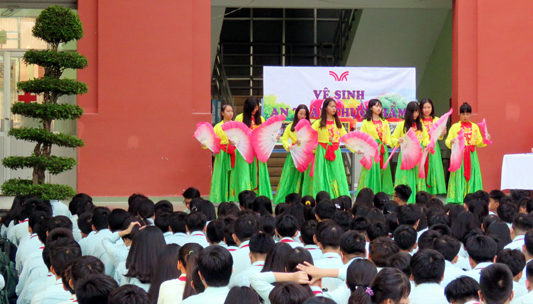 NGOÀI GIỜ LÊN LỚP- AN TOÀN VỆ SINH THỰC PHẨM