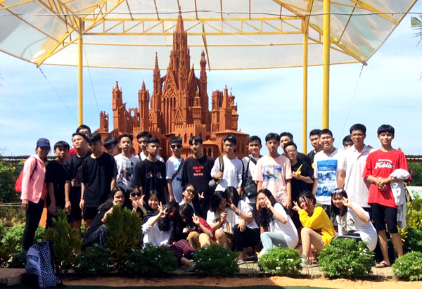 NGOẠI KHÓA - THAM QUAN TẠI PHAN THIẾT