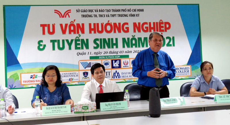 TƯ VẤN HƯỚNG NGHIỆP VÀ TUYỂN SINH 2021